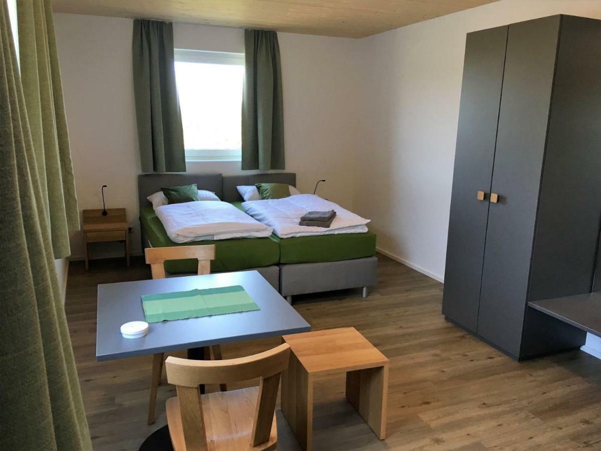 Ferienwohnungen Weinstadt Exteriör bild